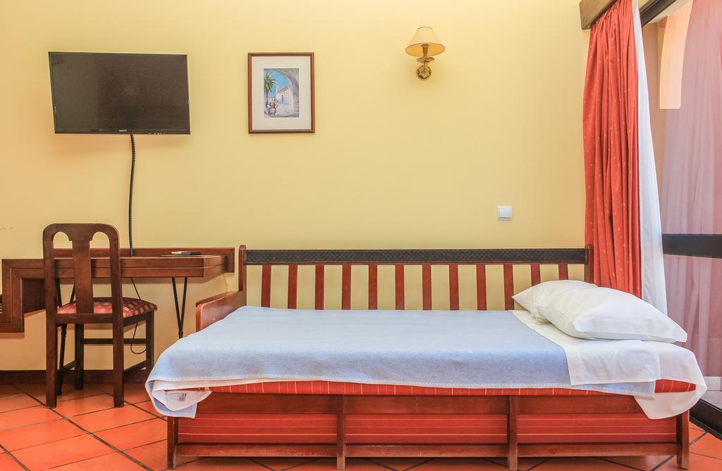 Hotel Colina Dos Mouros Силвеш Экстерьер фото