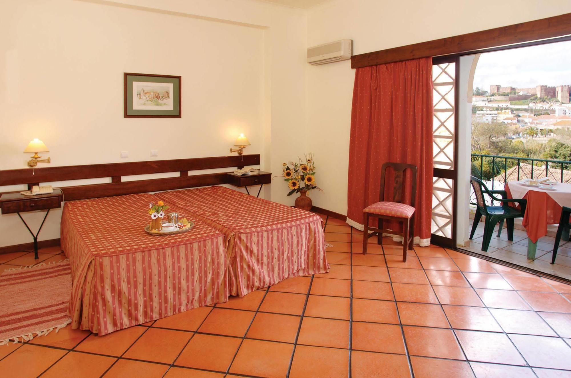 Hotel Colina Dos Mouros Силвеш Экстерьер фото